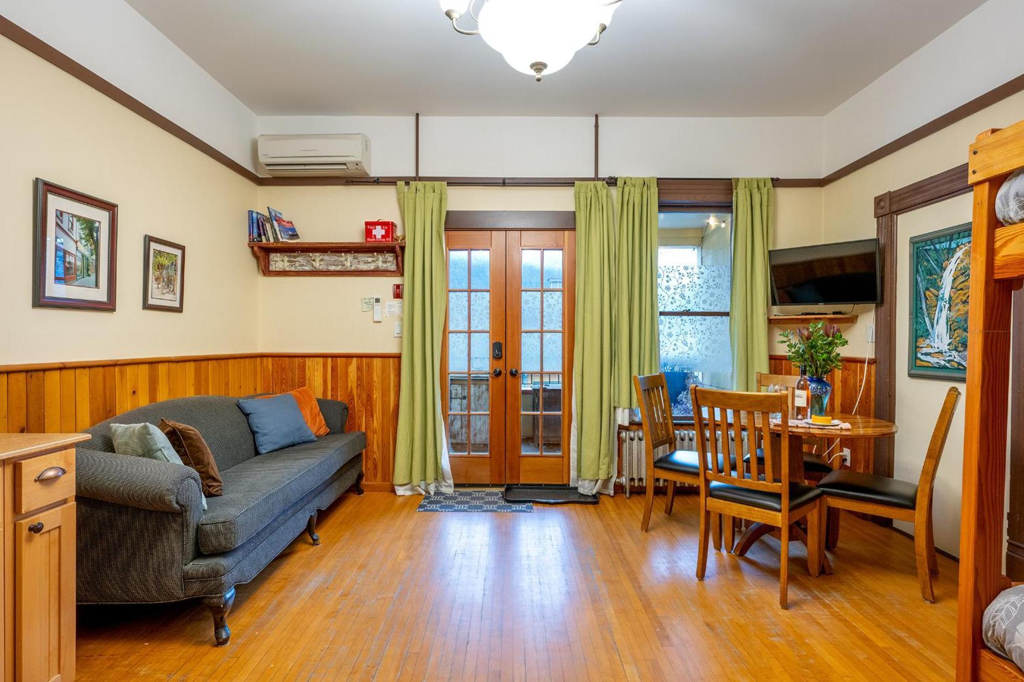 Victoria Falls House Inn Nelson Extérieur photo